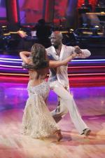 Танцы со звездами: 427x640 / 53 Кб