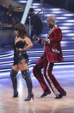 Танцы со звездами: 418x640 / 59 Кб