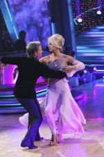 Танцы со звездами: 427x640 / 55 Кб