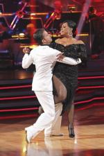 Танцы со звездами: 427x640 / 50 Кб