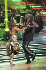 Танцы со звездами: 427x640 / 63 Кб