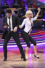 Танцы со звездами: 425x640 / 55 Кб