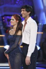 Танцы со звездами: 427x640 / 45 Кб