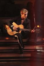 Танцы со звездами: 427x640 / 33 Кб