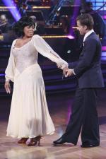 Танцы со звездами: 427x640 / 47 Кб