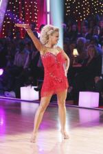 Танцы со звездами: 427x640 / 49 Кб