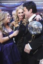 Танцы со звездами: 427x640 / 59 Кб