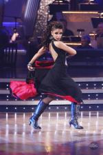 Танцы со звездами: 427x640 / 52 Кб