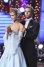 Танцы со звездами: 427x640 / 50 Кб