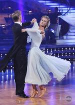 Танцы со звездами: 460x640 / 55 Кб