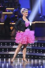 Танцы со звездами: 427x640 / 48 Кб