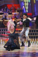 Танцы со звездами: 427x640 / 64 Кб
