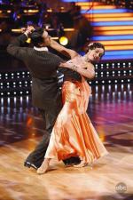 Танцы со звездами: 427x640 / 63 Кб