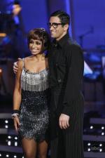 Танцы со звездами: 427x640 / 48 Кб