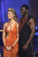 Танцы со звездами: 433x640 / 52 Кб