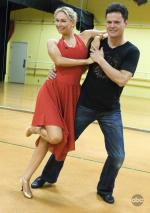 Танцы со звездами: 452x640 / 54 Кб