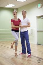 Танцы со звездами: 427x640 / 40 Кб