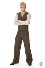 Танцы со звездами: 427x640 / 21 Кб