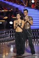 Танцы со звездами: 427x640 / 57 Кб