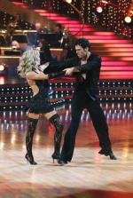 Танцы со звездами: 471x700 / 76 Кб