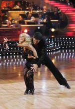 Танцы со звездами: 480x700 / 68 Кб