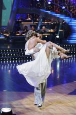 Танцы со звездами: 400x600 / 52 Кб