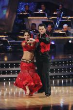 Танцы со звездами: 400x600 / 49 Кб