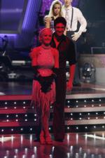 Танцы со звездами: 400x600 / 46 Кб