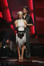 Танцы со звездами: 400x600 / 39 Кб