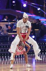 Танцы со звездами: 474x725 / 73 Кб