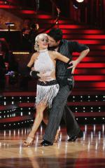 Танцы со звездами: 455x725 / 66 Кб