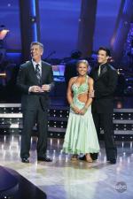 Танцы со звездами: 427x640 / 51 Кб