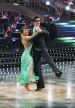 Танцы со звездами: 447x640 / 63 Кб