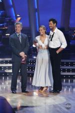 Танцы со звездами: 427x640 / 48 Кб