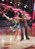 Танцы со звездами: 467x640 / 72 Кб