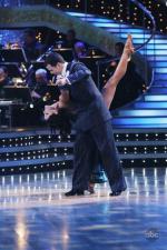 Танцы со звездами: 427x640 / 62 Кб