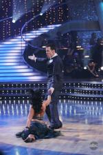 Танцы со звездами: 427x640 / 63 Кб