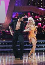 Танцы со звездами: 445x640 / 60 Кб