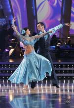 Танцы со звездами: 444x640 / 61 Кб