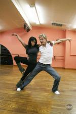 Танцы со звездами: 427x640 / 49 Кб