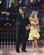 Танцы со звездами: 513x640 / 59 Кб