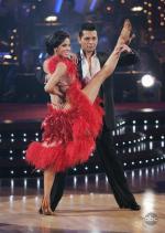 Танцы со звездами: 456x640 / 56 Кб