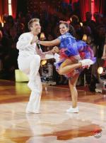 Танцы со звездами: 478x640 / 60 Кб