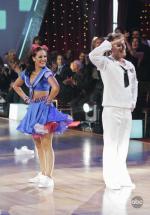 Танцы со звездами: 447x640 / 54 Кб