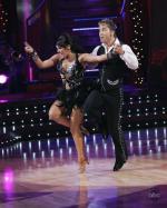 Танцы со звездами: 515x640 / 61 Кб