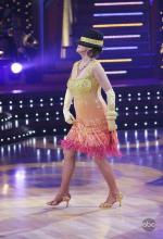 Танцы со звездами: 437x640 / 54 Кб