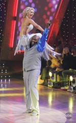 Танцы со звездами: 396x640 / 52 Кб