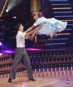 Танцы со звездами: 534x640 / 67 Кб