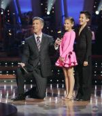 Танцы со звездами: 570x640 / 63 Кб