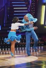 Танцы со звездами: 438x640 / 61 Кб